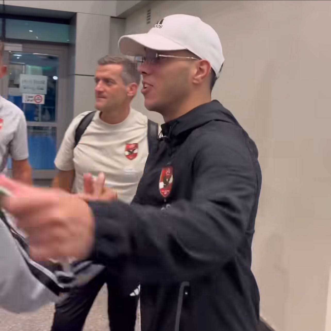 امام عاشور لاعب النادي الاهلي