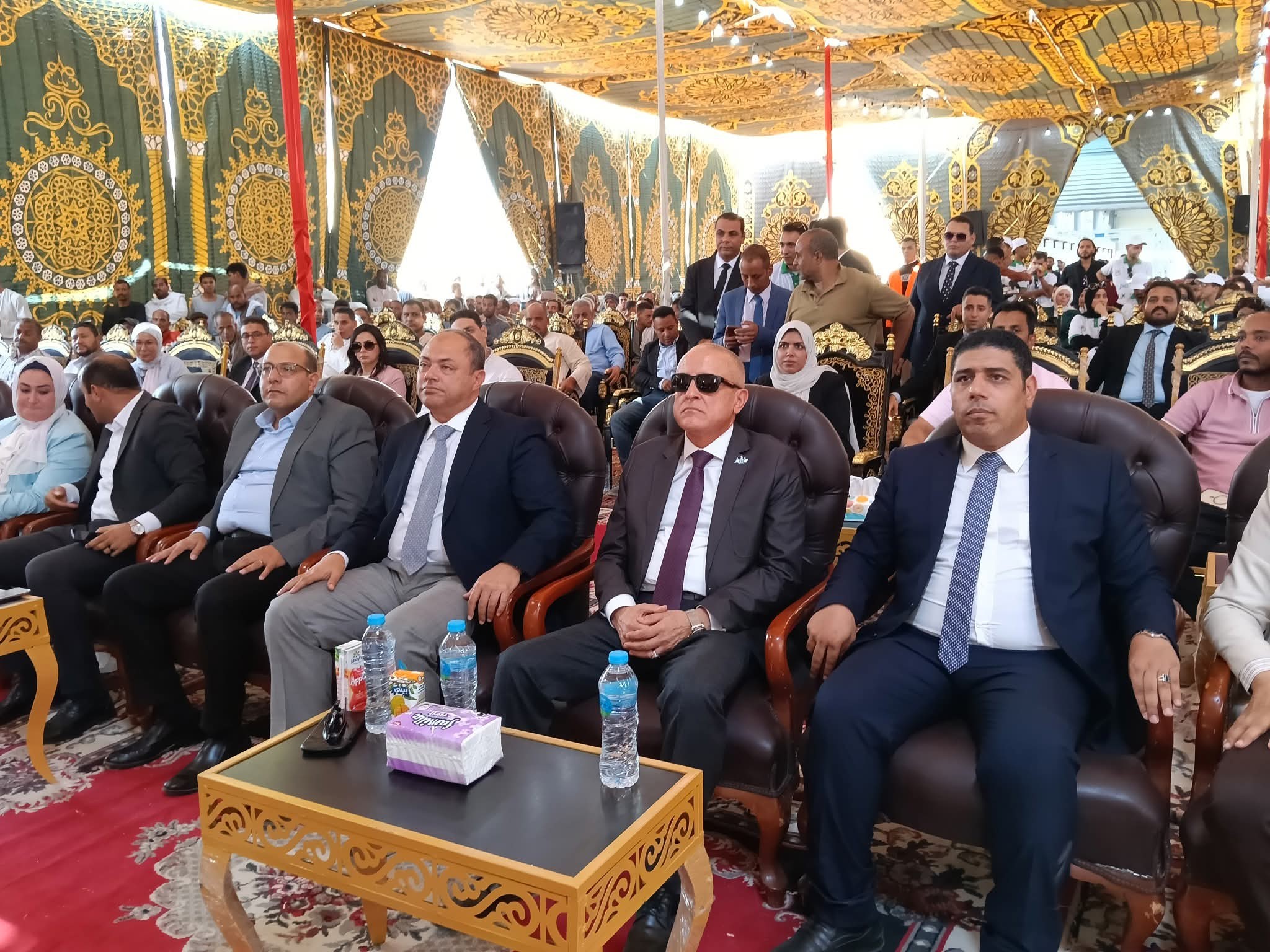 محافظ الأقصر ورئيس هيئة التنمية الصناعية يشهدان تدشين مجمع الصناعات الغذائية محافظ الأقصر ورئيس هيئة التنمية الصناعية يشهدان تدشين مجمع الصناعات الغذائية