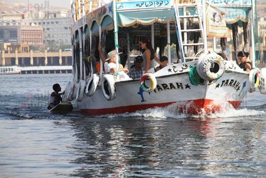 المراكب-النيلية-بالأفواج-السياحية