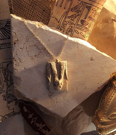 تصميم محبوبة اخناتون