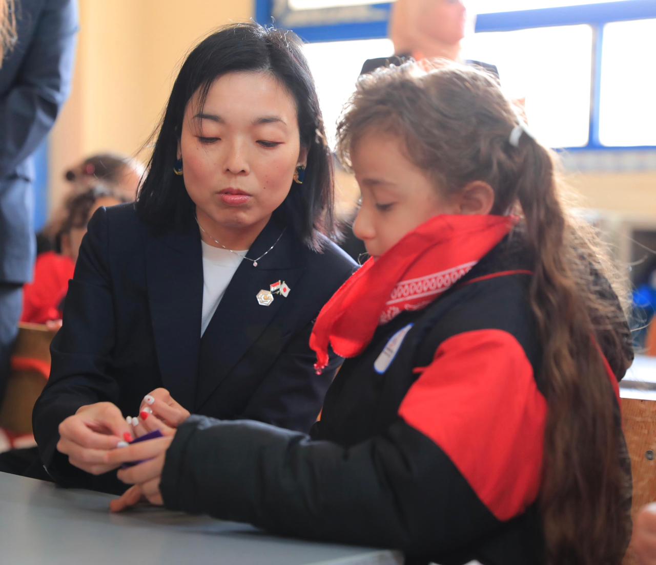 الأميرة أكيكو اليابانية في زيارة لمدرسة مصرية يابانية