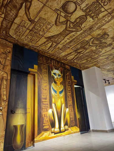 رسمة القطة الفرعونية