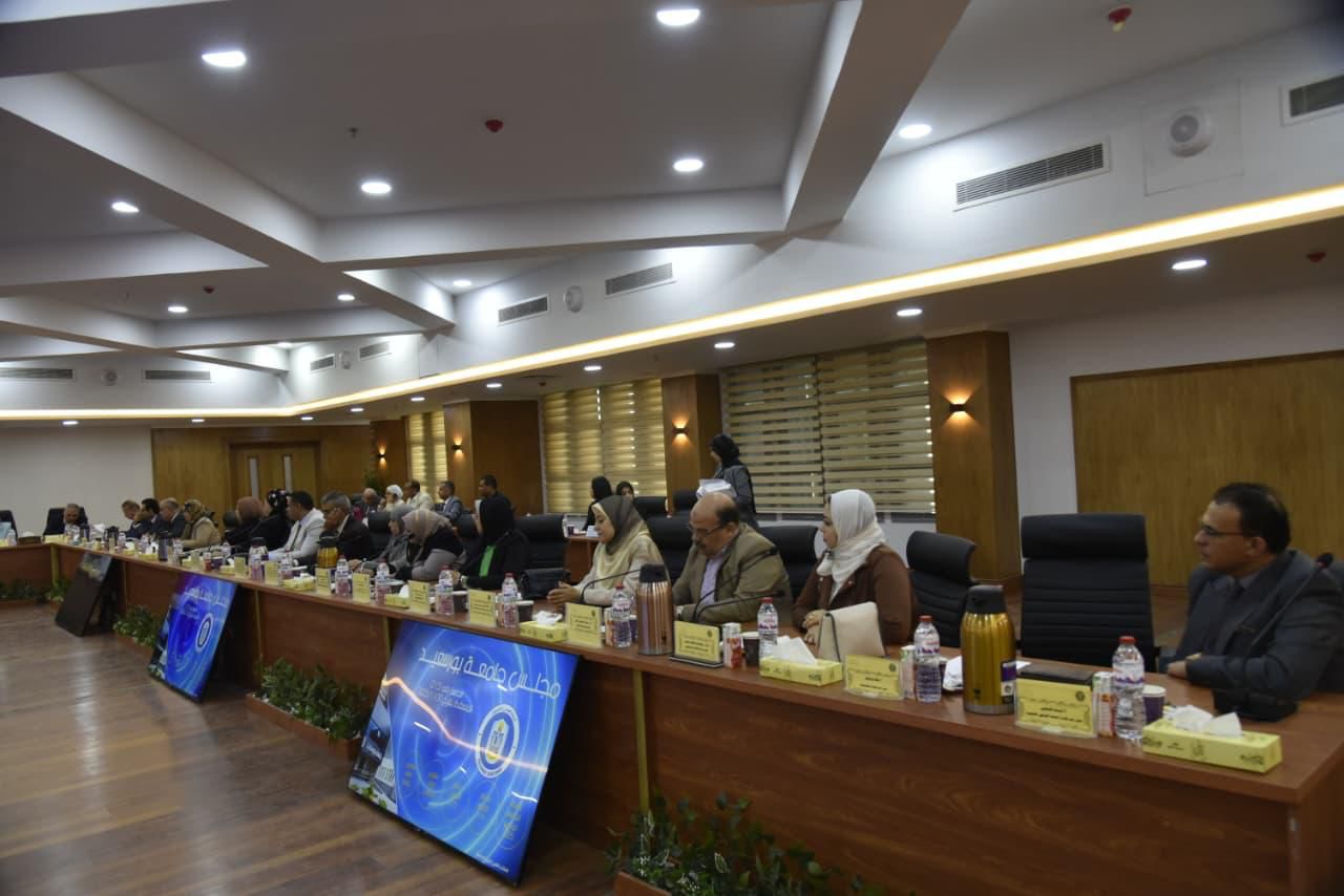 جانب نن المحلس