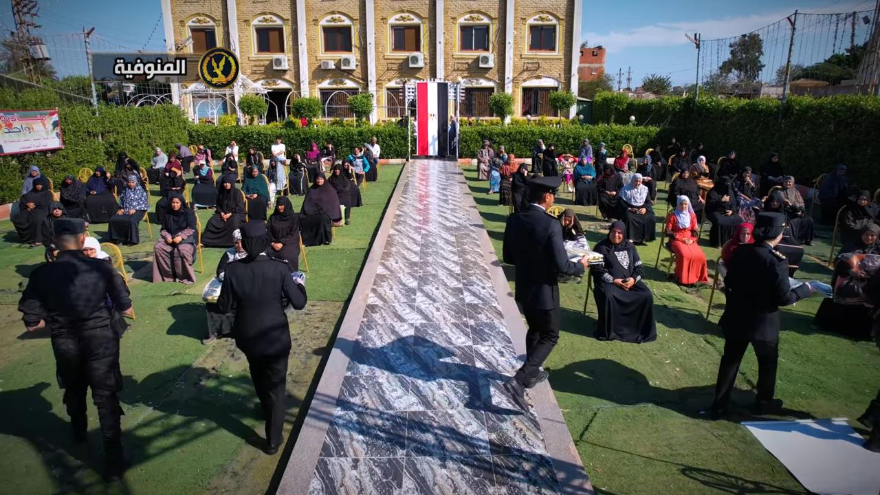 مبادرات إنسانية من الداخلية لدعم المواطنين (4)