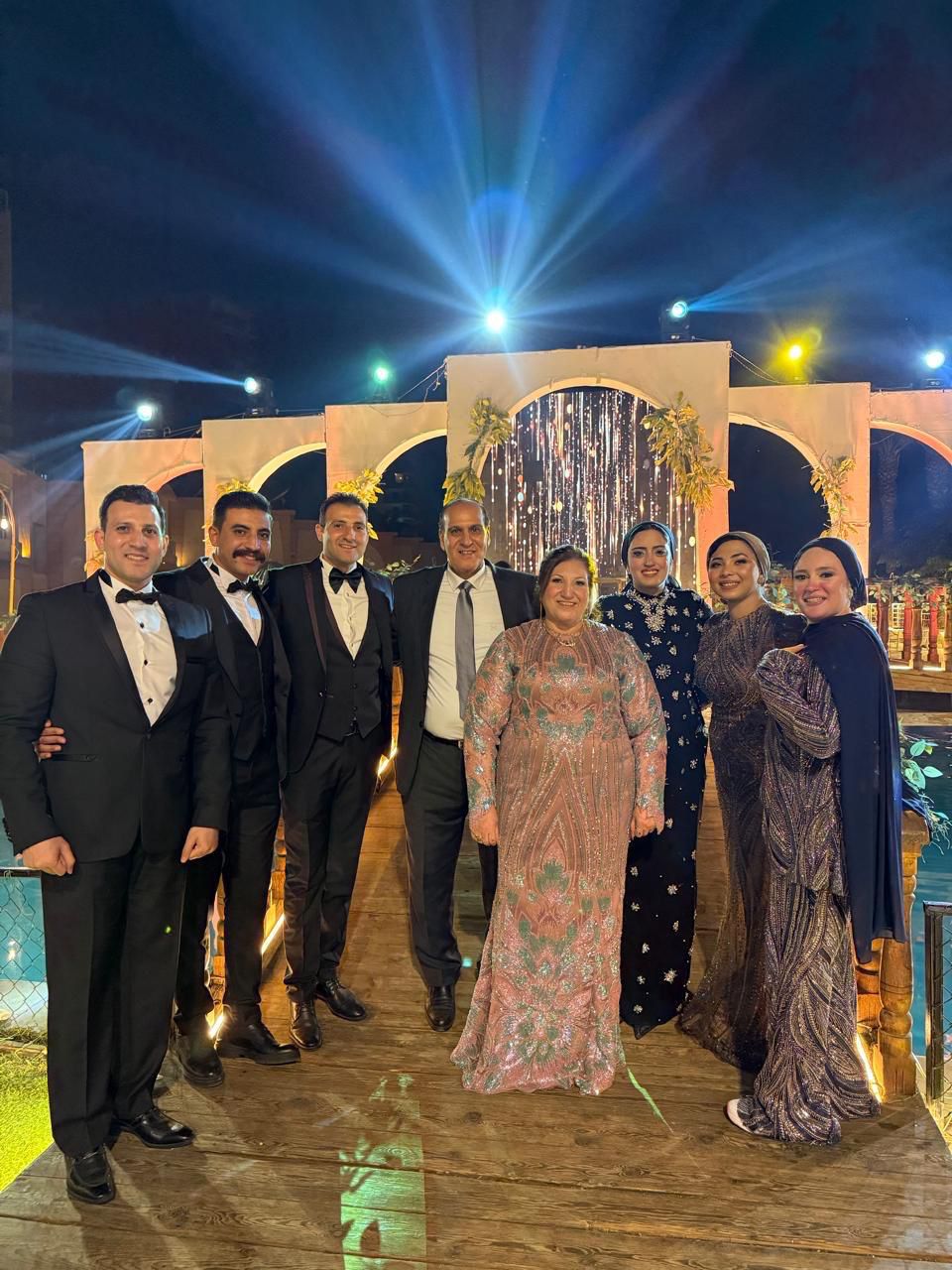 اللواء طلعت العسقلاني يحتفل بزفاف نجله محمد وسط حضور أسرته وقيادات أمنية (3)