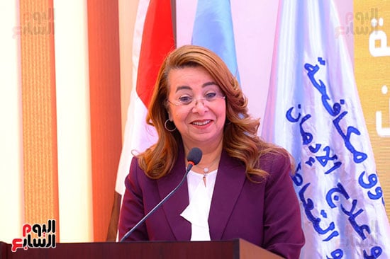 الدكتورة غادة والى