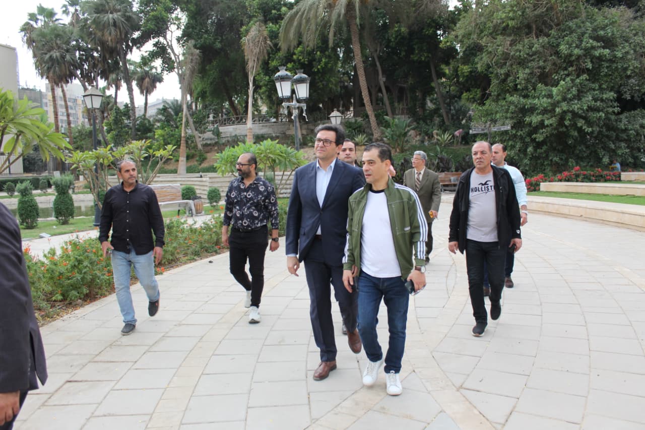 جولة حديقة الأزبكية