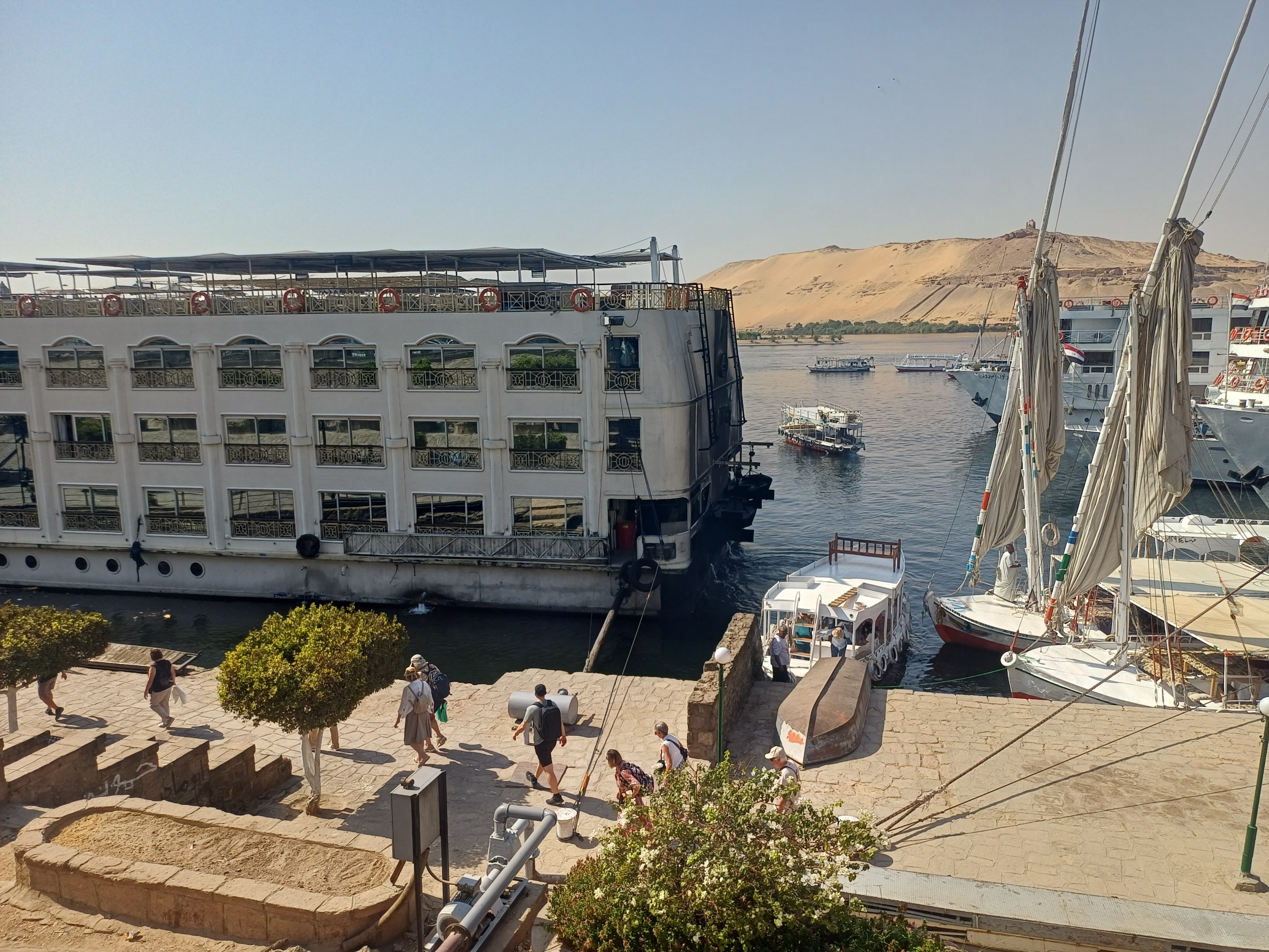 أفواج سياحية_1