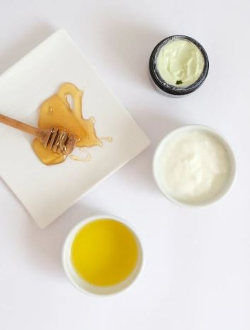 ماسك العسل والزبادي