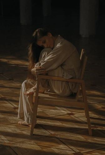 ابراج لا يمكنها التجاهل العاطفي