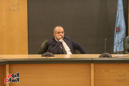 المخرج عمرو حسين مخرج فيلم اوتار مصريه المخرج عمرو حسين مخرج فيلم اوتار مصريه