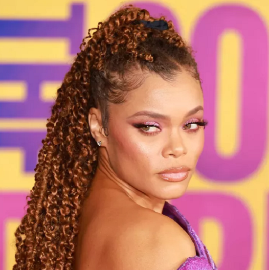 آيشادو لامع