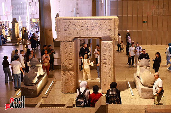 توافد الزوار توافد الزوار