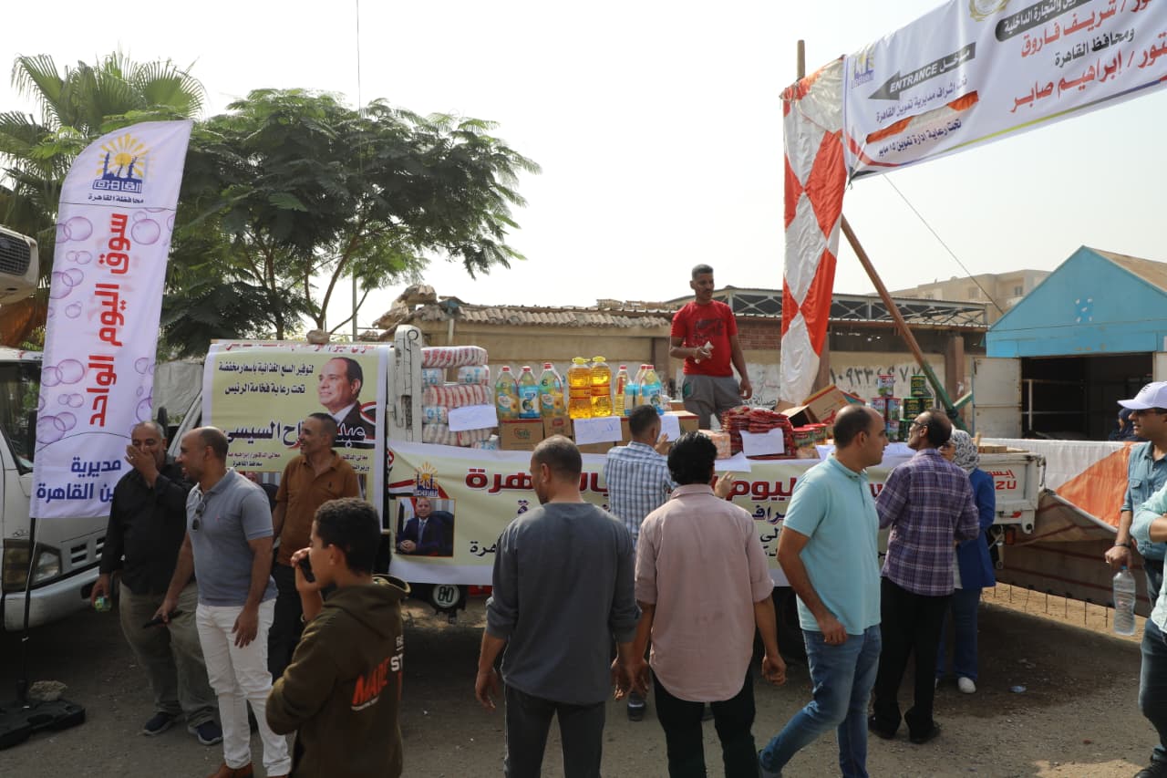 اقبال على اسواق اليوم الواحد (1)