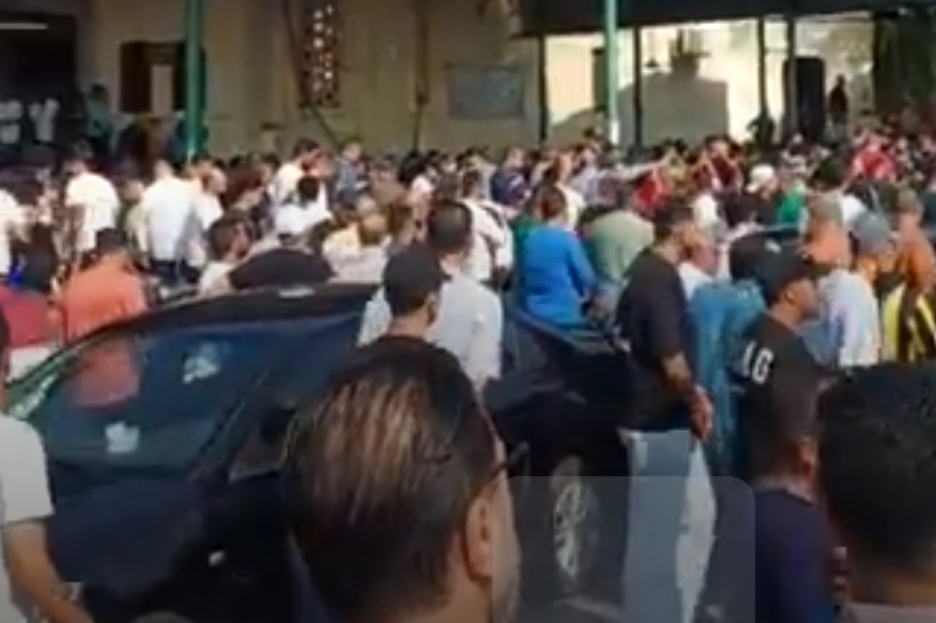 جانب من الجنازة