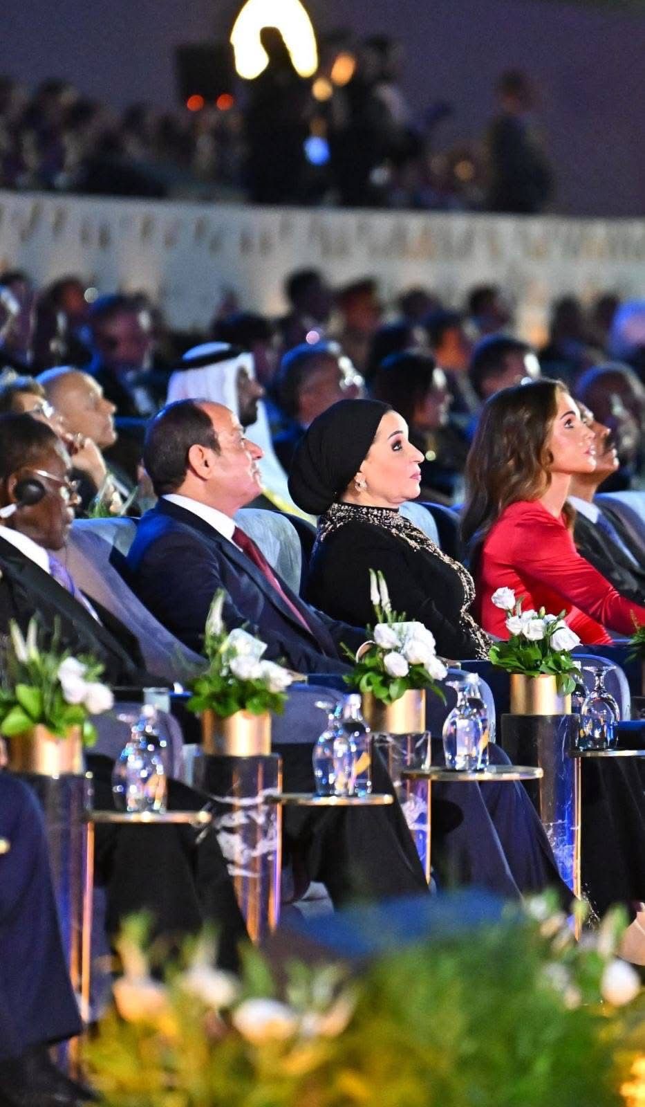 الرئيس عبد الفتاح السيسي وقرينته الرئيس عبد الفتاح السيسي وقرينته