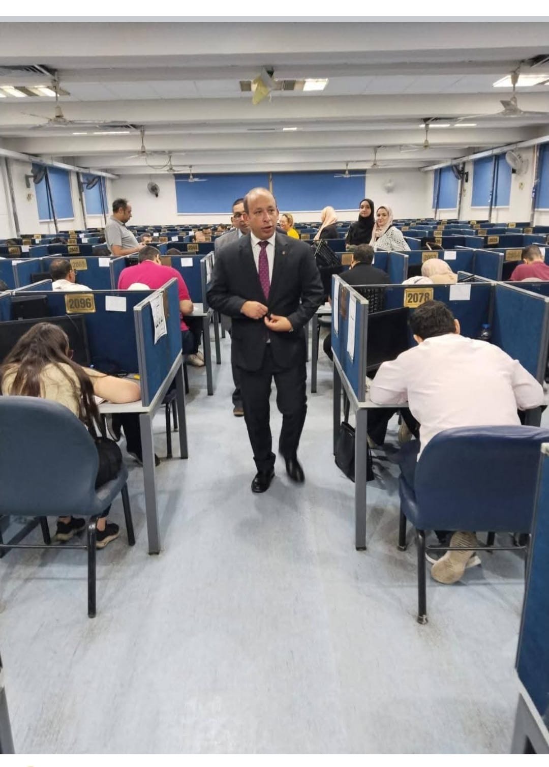 جانب من الامتحانات بكلية القصر العينى