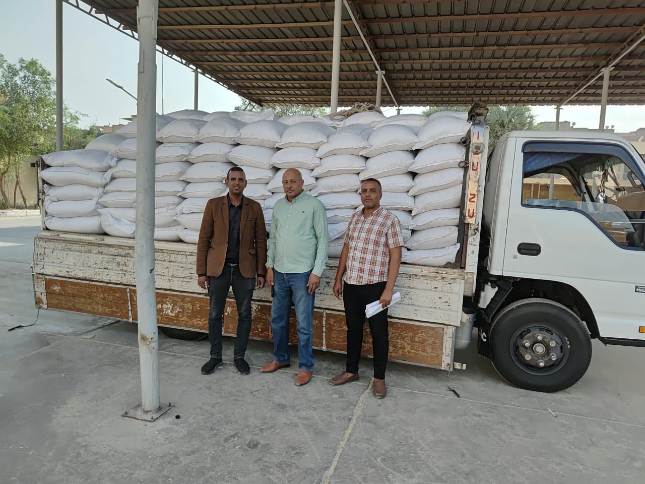تموين الأقصر تضبط سيارة محملة بـ10 طن سكر بدون فواتير تدل على مصدرها