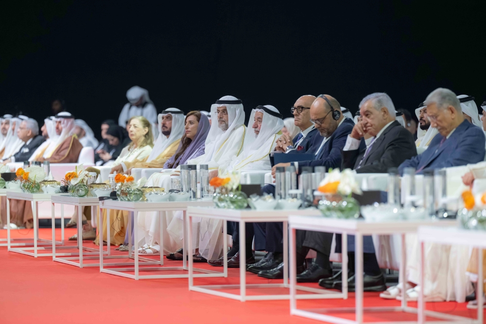 حاكم الشارقة خلال حفل افتتاح معرض الشارقة للكتاب