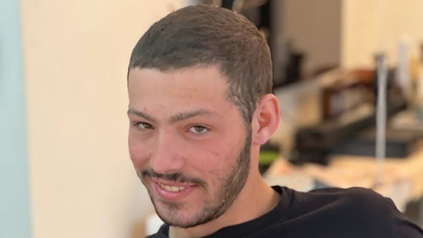 الرقيب فى جيش الاحتلال إيتاى شين الرقيب فى جيش الاحتلال إيتاى شين