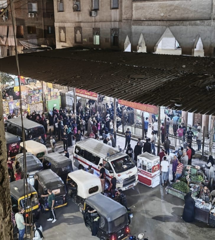 أثناء صلاة صلاة الجنازة على الجثامين أثناء صلاة صلاة الجنازة على الجثامين