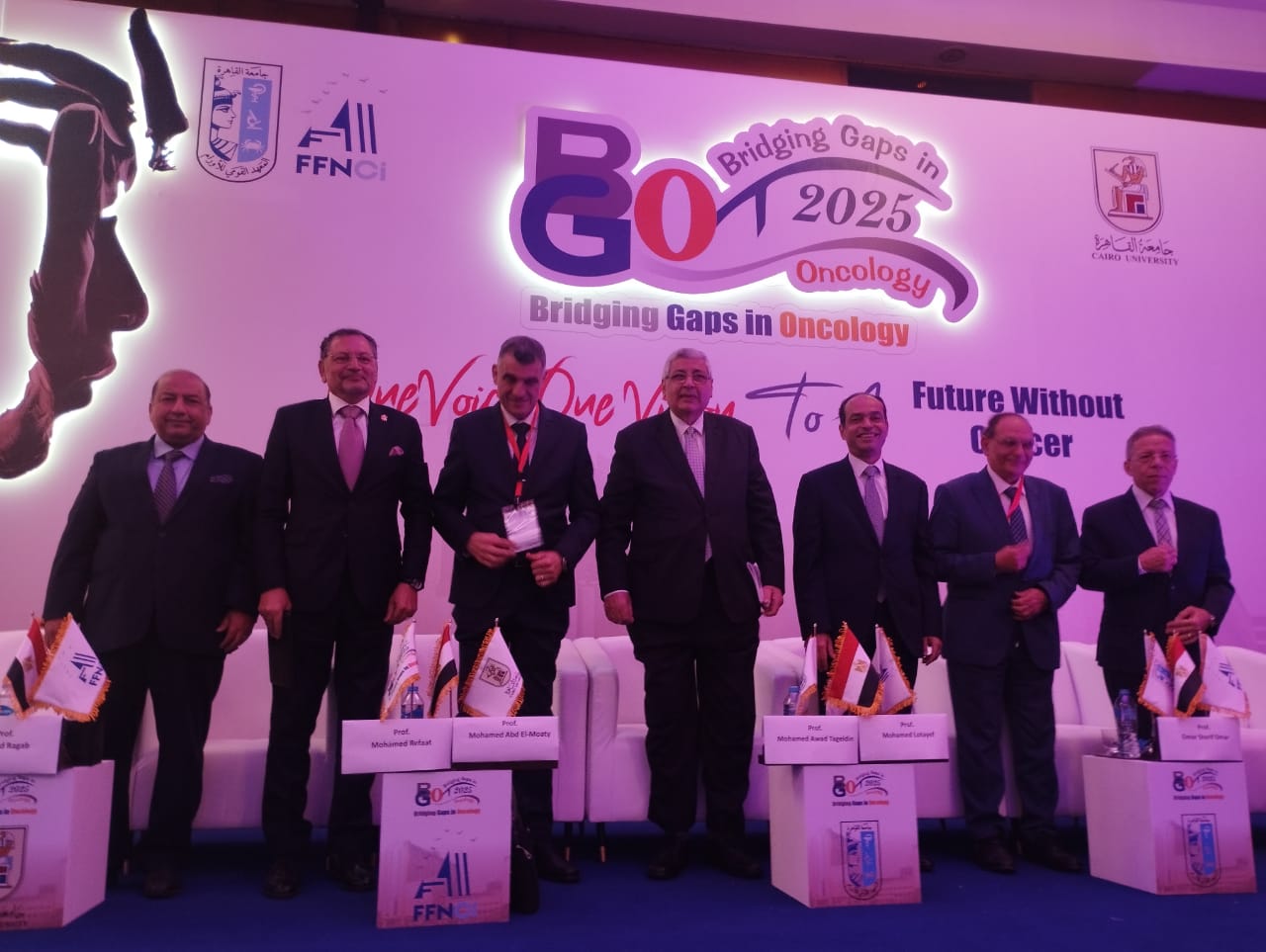 الدكتور عوض تاج الدين ود محمد لطيف والدكتور اسامة عبد الحى والدكتور عبد المعطى سمرة