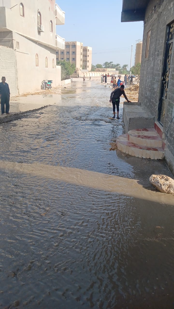 المياه دخلت المنازل 