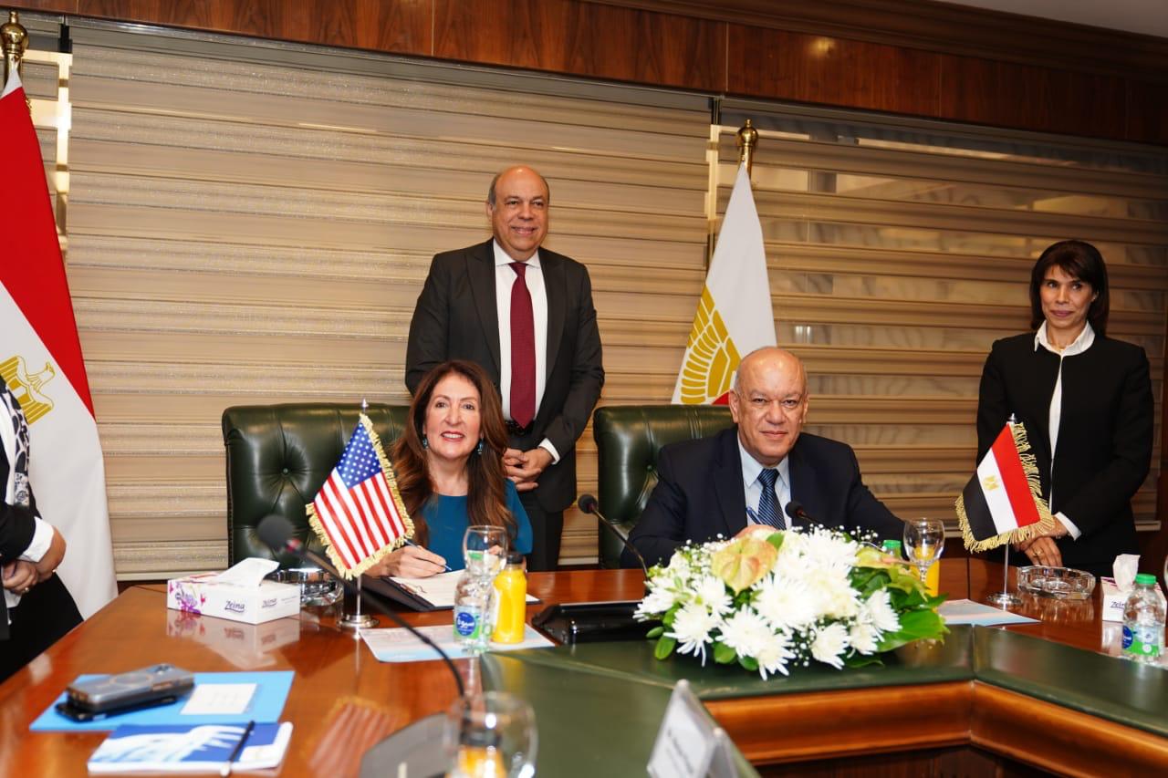 fef7f408-6c1d-465f-ad7f-7d161d6a8710