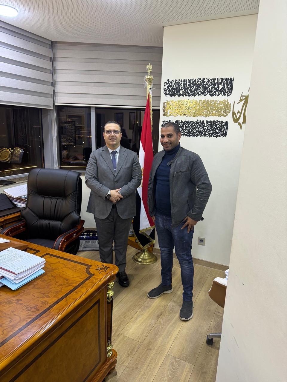 احمد حسن - وليد عباس احمد حسن - وليد عباس