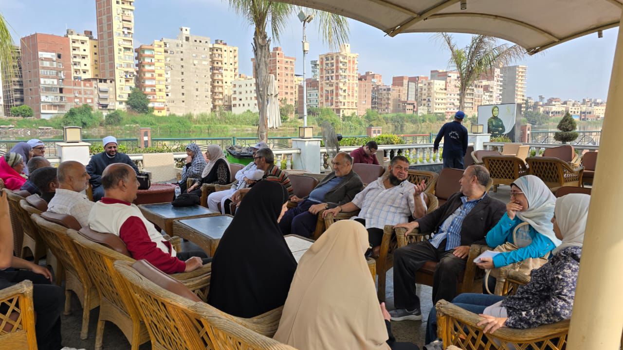 التواجد رفقة كبار السن علي نيل المنصورة التواجد رفقة كبار السن علي نيل المنصورة