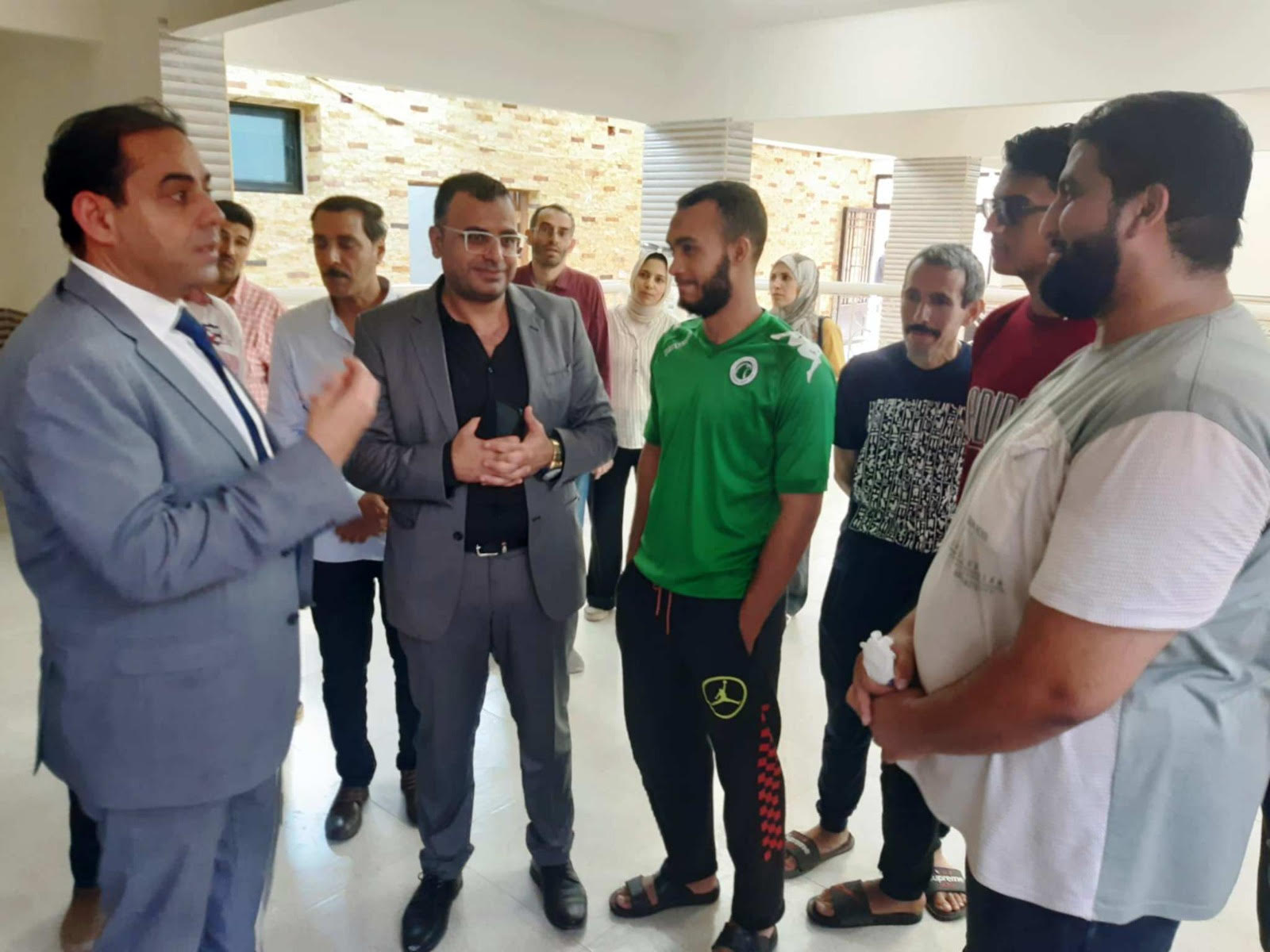 رئيس جامعة بورسعيد خلال جولته بالمدينة الجامعية