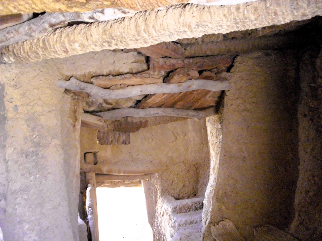 العمارة القديمة في واحة ام الصغير