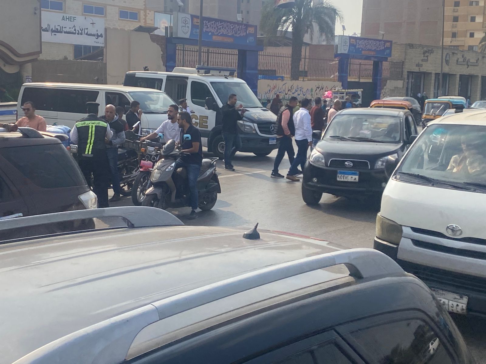 حملة أمنية موسعة فى المطرية (12)