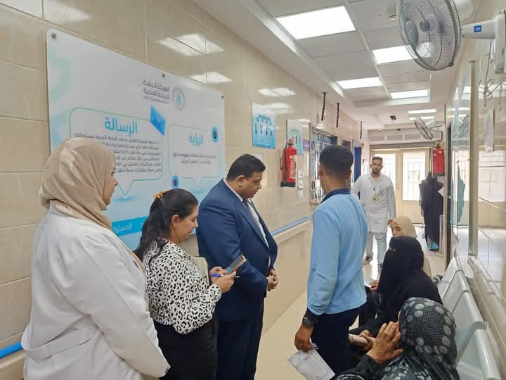 الترددات علي الوحدة.