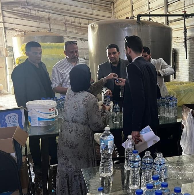 ضبط محطة لتعبئة المياه المعدنية بدون ترخيص بالقليوبية