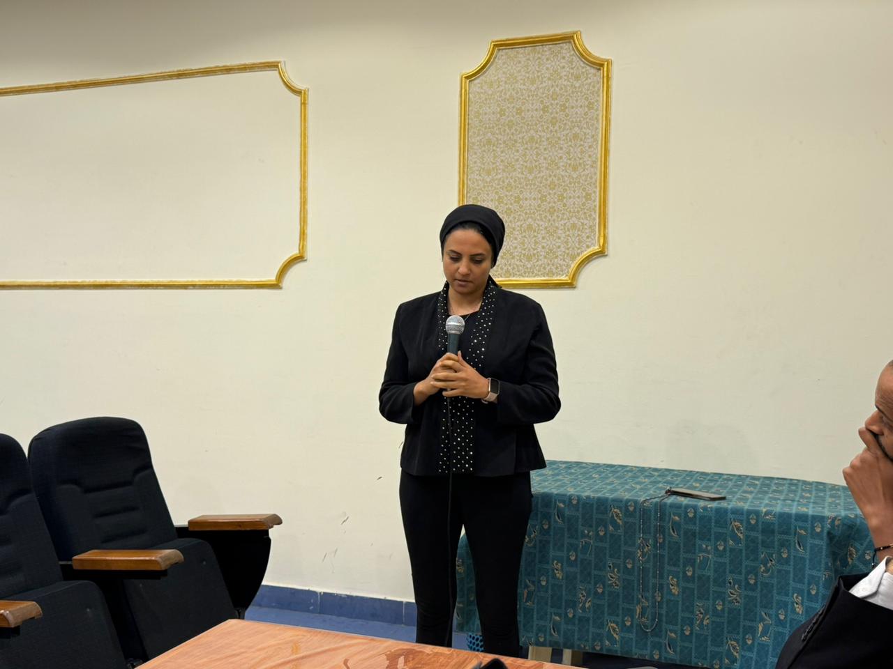 b6a90a1a-f775-4eaf-a7d4-539f0e1758d2