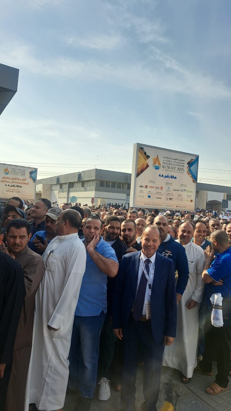 طوابير المصريين للمشاركة في الانتخابات