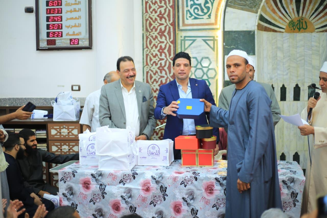 وسط اجواء الفرحة 