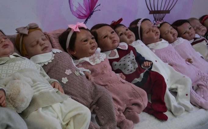 دمى من السيليكون