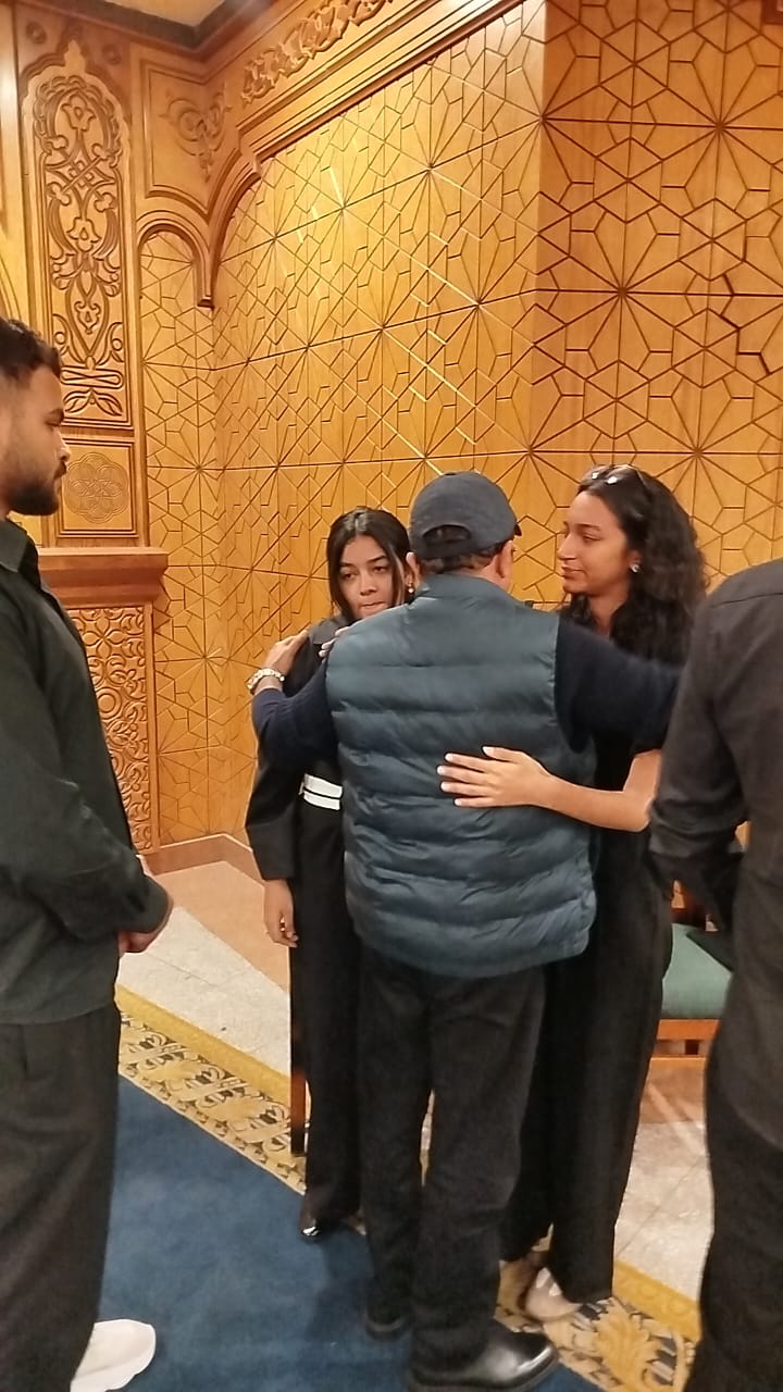 محمد هنيدى وجمال العدل ووائل إحسان وصلاح عبدالله وسعد الصغير يشاركون في عزاء السيناريست أحمد عبدالله (2)