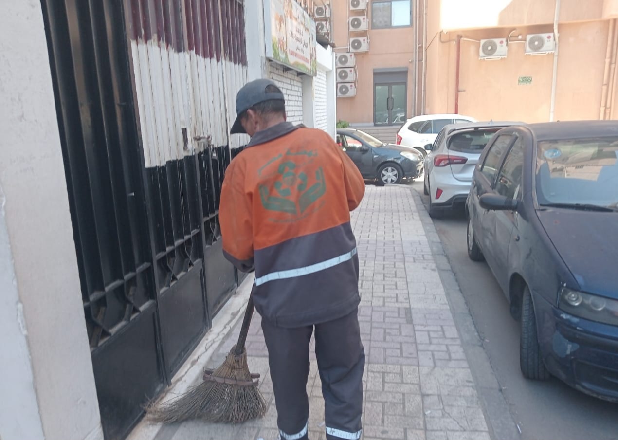 اعمال النظافه اعمال النظافه