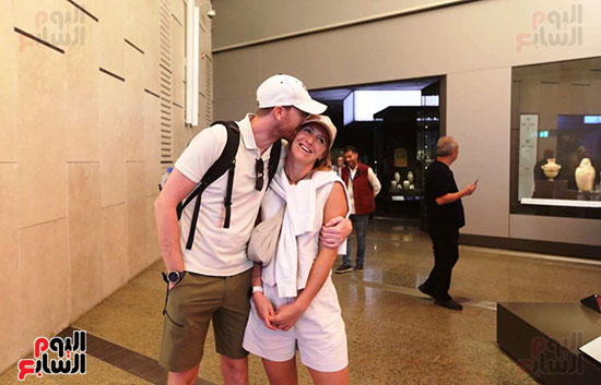 حب في المتحف المصري الكبير