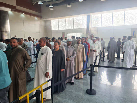 إقبال-المصريين-على-الاقتراع-فى-انتخابات-مجلس-النواب