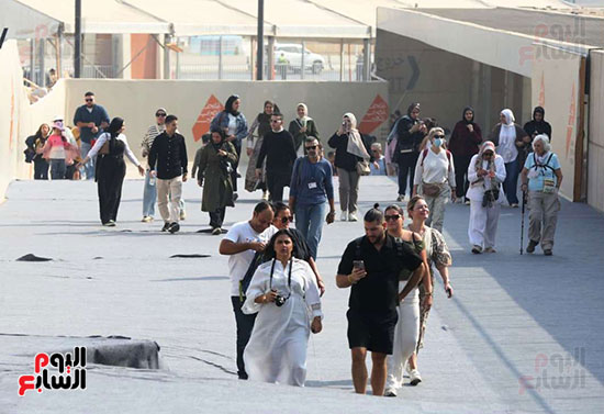 توافد على المتحف