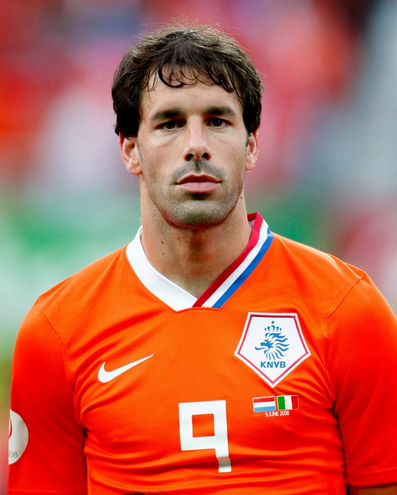 رود فان نيستلروي القناص الهولندي وخطر الشباك الأوروبية