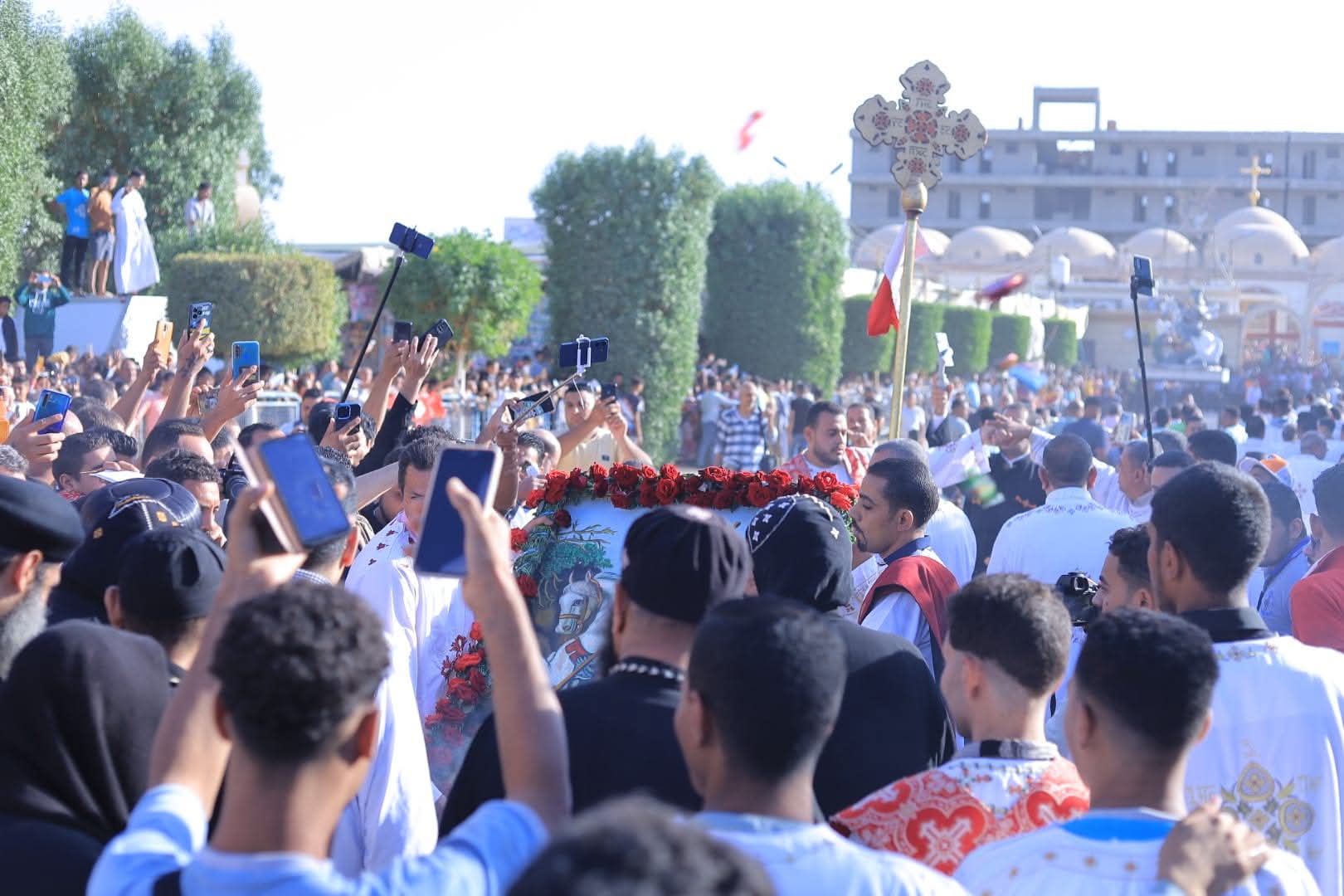 فرحة ليالي مولد دير مارجرجس بجبل الرزيقات تعود من جديد