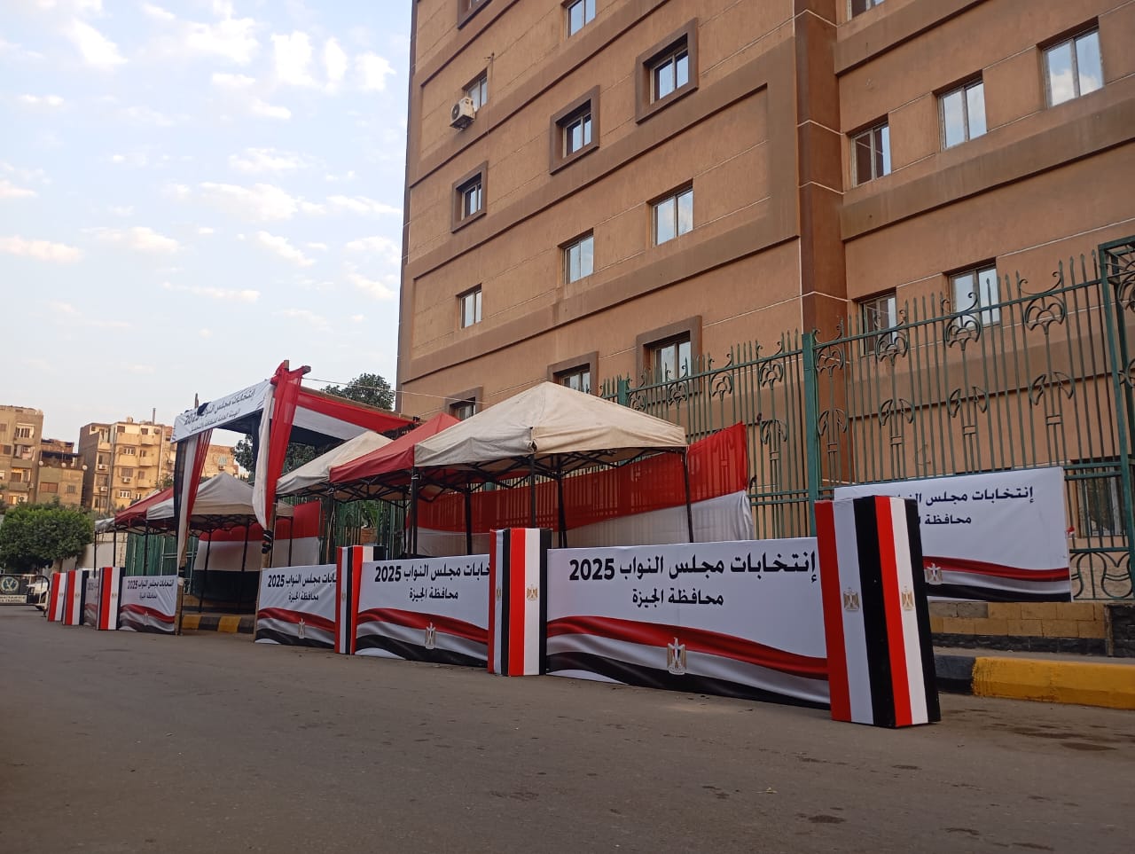 تجهيز المقرات الانتخابية في الجيزة (1)
