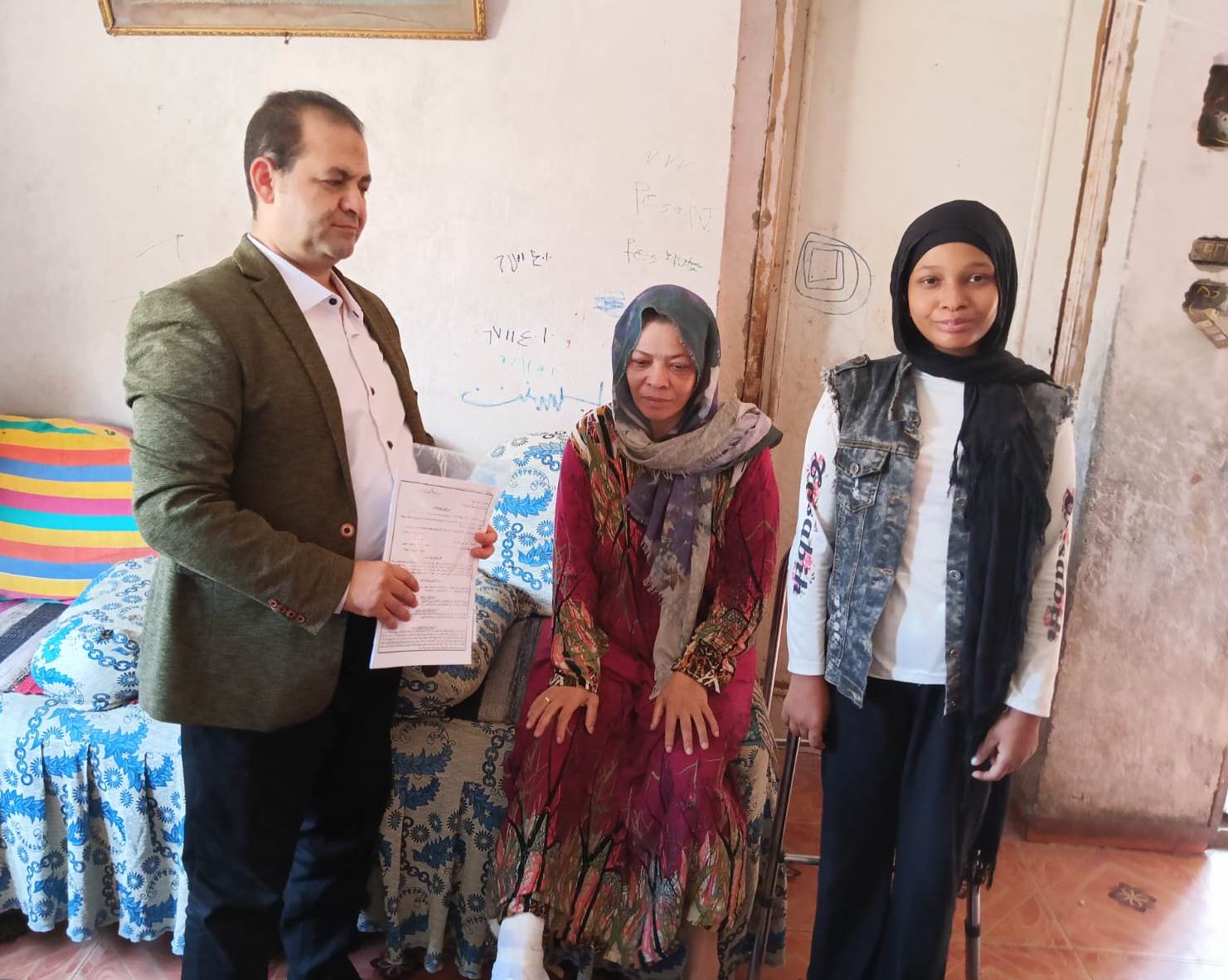 مديرية العمل بالأقصر توفر فرصة عمل لسيدة من ذوى الهمم بعد شكواها