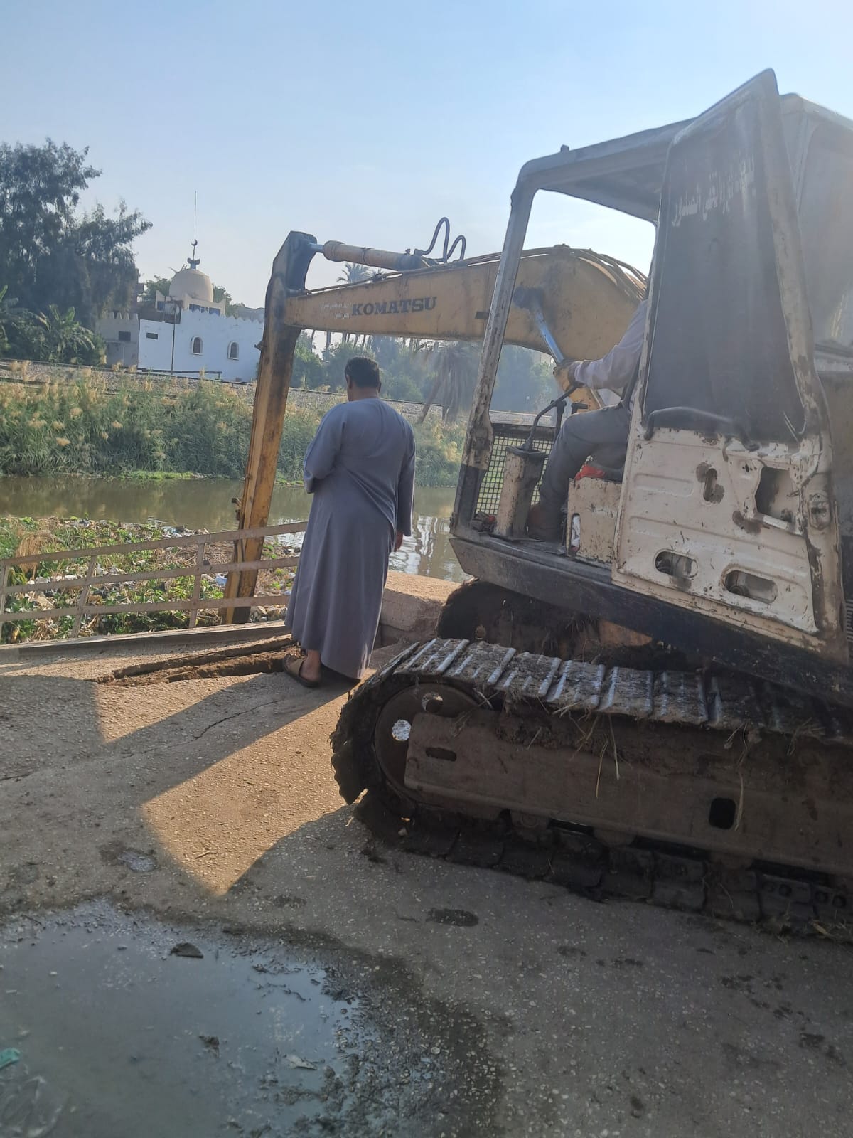 رفع المخلفات من تحت الغنهيار رفع المخلفات من تحت الغنهيار