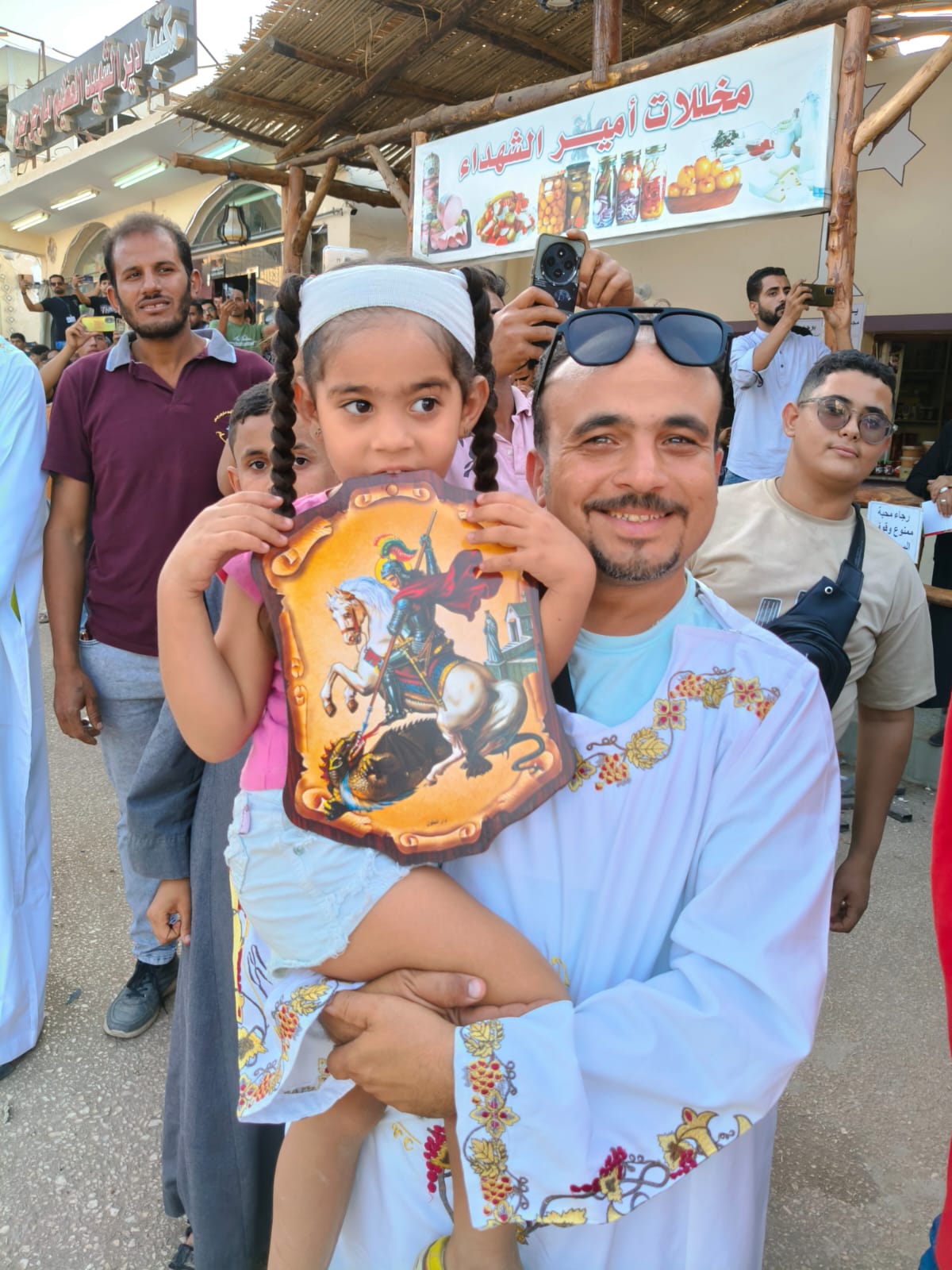 فرحة احتفالات دير مارجرجس بجبل الرزيقات فرحة احتفالات دير مارجرجس بجبل الرزيقات